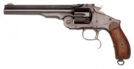 Hace unos días encontré por casualidad en una web extranjera un arma a la venta que hacía muchos años 31