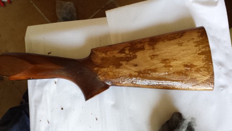 Pues esta es una de mis dudas.
Que tinte uso de base y que quede bien?
Al disolvente,al agua,nogalina 00