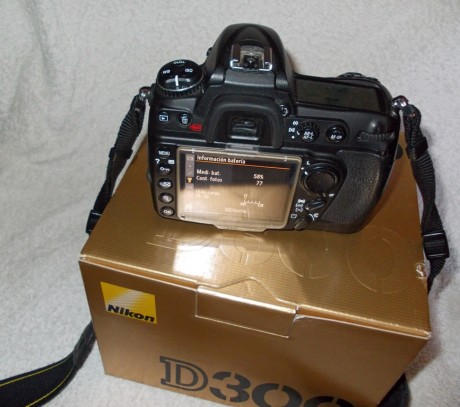 Vendo equipo fotografico, compuesto de:
Camara Nikon D300 con objetivo Tamron SP Af 17-50 F2/8 XR LD aspherical 02