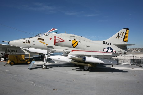 Pues eso, en este hilo pretendo deleitaros como amantes de los aviones de combate que sois muchos, con 41