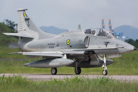 Pues eso, en este hilo pretendo deleitaros como amantes de los aviones de combate que sois muchos, con 72