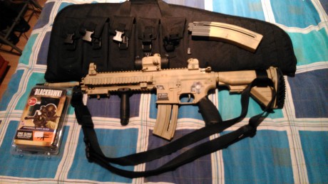 se vende carabina HK 416 D145RS 22 LR pintada con pintura  especial para armas en color tono desertico.
la 02
