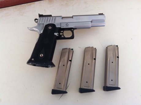 Hola un amigo vende su pistola de Estandar, es una STI eagle 5.1 de 9mm, ajuste brutal (mejor que las 00