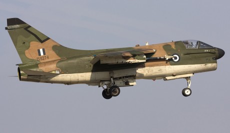 Pues eso, en este hilo pretendo deleitaros como amantes de los aviones de combate que sois muchos, con 172