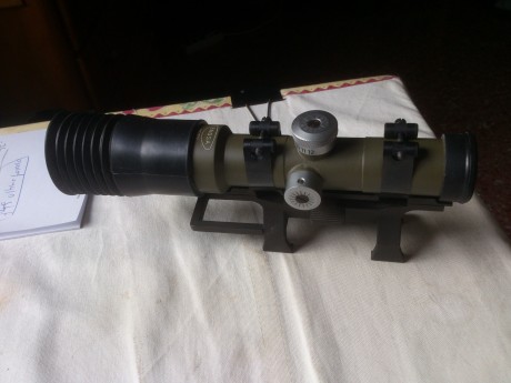 muy buenas........

despues de muuuuuuchas horas dando vueltas por internet, buscando piezas y viendo 90