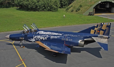 Pues eso, en este hilo pretendo deleitaros como amantes de los aviones de combate que sois muchos, con 62