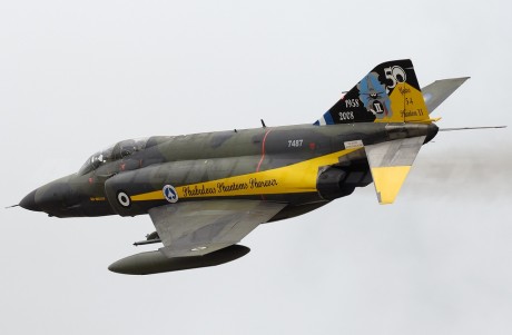 Pues eso, en este hilo pretendo deleitaros como amantes de los aviones de combate que sois muchos, con 112