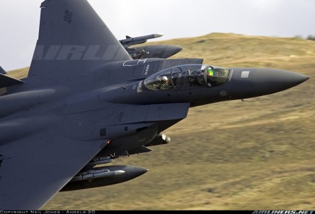 Pues eso, en este hilo pretendo deleitaros como amantes de los aviones de combate que sois muchos, con 121
