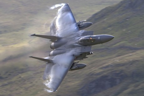 Pues eso, en este hilo pretendo deleitaros como amantes de los aviones de combate que sois muchos, con 162