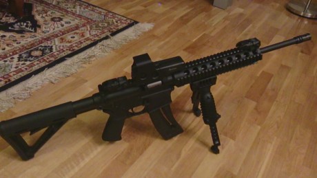 Hola,saco este nuevo tema,pues como yo,muchos de vosotros,amantes de las armas de corte tactico del 22,customizais,vestis,adornais 40