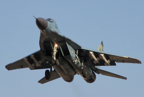 Pues eso, en este hilo pretendo deleitaros como amantes de los aviones de combate que sois muchos, con 72