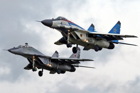 Pues eso, en este hilo pretendo deleitaros como amantes de los aviones de combate que sois muchos, con 80