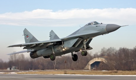 Pues eso, en este hilo pretendo deleitaros como amantes de los aviones de combate que sois muchos, con 110