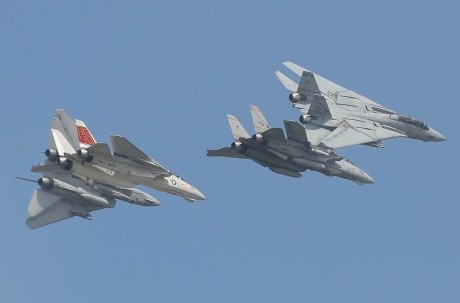 Pues eso, en este hilo pretendo deleitaros como amantes de los aviones de combate que sois muchos, con 72