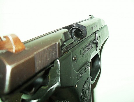 Hola,he abierto este hilo para que todos aquellos que tengais armas Españolas,podais lucirlas aqui con 90