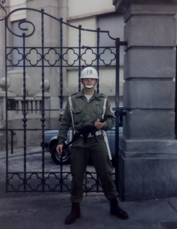 En este campo estoy verde,solo quería preguntaos si alguien sabe que paso con el viejo subfusil del ejército,el 80