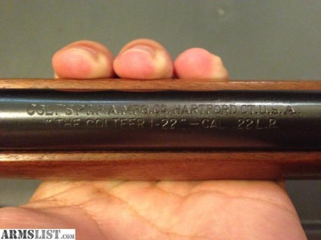 tengo la carabina de la marca colt colteer 22 l.r desde hace unos años gracias a un forero, no tengo muchos 01