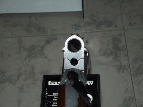 Hola buenas tardes,queria saber vuestra opinion respecto a un rifle que me han ofrecido(mi armero de confianza 61