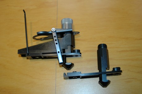 Se venden en Madrid los siguientes accesorios. En caso de envio fuera se añadiran portes.

- 2 Cargadores 12