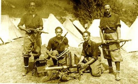 Hace unos días encontré por casualidad en una web extranjera un arma a la venta que hacía muchos años 170
