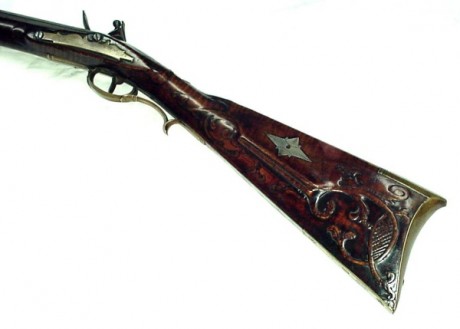 Hola, aunque me gustan todas las armas, unas mucho y otras mas siento debilidad por estos, los rifles 02