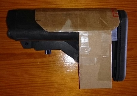 Alguna idea sobre cómo hacer una carrillera para este culatin?? 

Yo estoy pensando en kydex para la propia 82