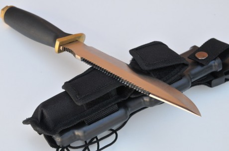 Hola, quiero autoregalarme un cuchillo de supervivencia. He estado viendo los Aitor Jungle King I y II 151