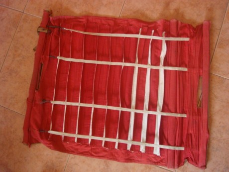 Hola, vendo este sistema de señales de la OJE, organización juvenil española, años 60-81. Es una pieza 01