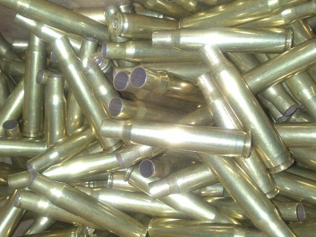 Hola
Vendo vainas del 30-06 limpias y con un solo disparo.Winchester 
30 eur el centenar con el envío 00