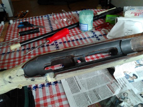 A ver si me podeis ayudar.

Yo tiro siempre a 100 mts tendido tipo mini  F-class. Uso una CZ 452 varmint.
El 22