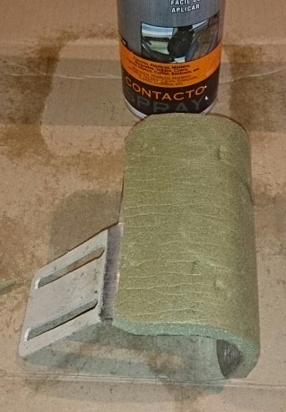 Alguna idea sobre cómo hacer una carrillera para este culatin?? 

Yo estoy pensando en kydex para la propia 162