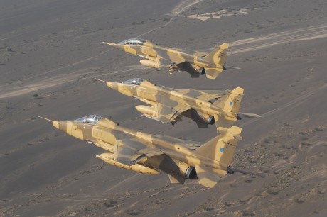 Pues eso, en este hilo pretendo deleitaros como amantes de los aviones de combate que sois muchos, con 21