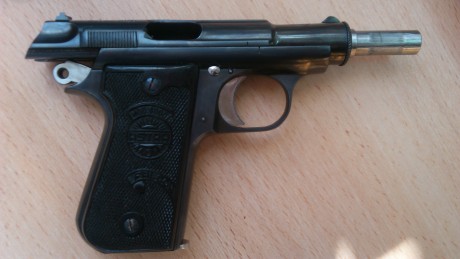 Vendo Pistola Astra Modelo 4000 del calibre 9 corto para guiar con Licencia Tipo A o B. El arma está en 20