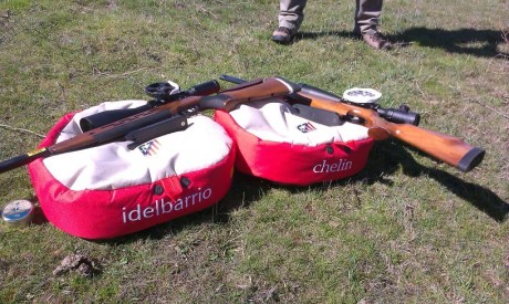CAMPO DE FIELD TARGET PRADENILLA (SEGOVIA) POR FIN UNA REALIDAD

Bueno amigos, pues mi amigo Juan (Chelin 121
