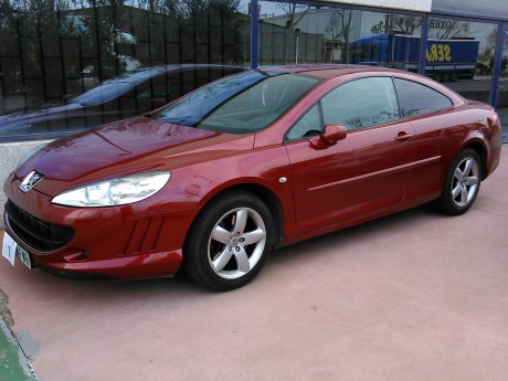 Hola buenas tardes vendo mi 407 coupe 2. 2 16v, matriculado en octubre del 2007 con tan solo 43000km, 00