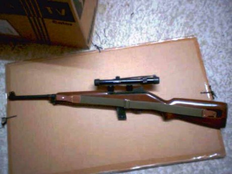 Vendo  carabina ERMA M1, practicamente nueva (solo habrá disparado unos 400 cartuchos ) calibre 22LR  02