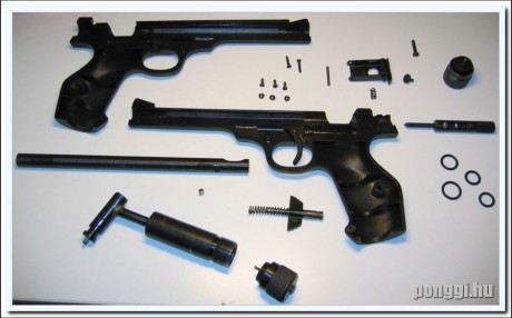 .

Hola Foreros!

Quiero haceros partícipe de las sensaciones que me ha transmitido este arma que he comprado 170