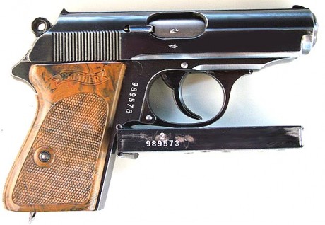 Hace unos días encontré por casualidad en una web extranjera un arma a la venta que hacía muchos años 50