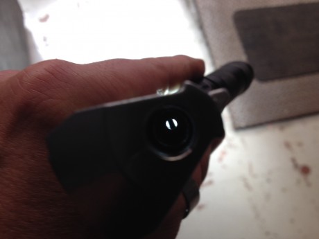 Buenas. Pongo a la venta una pistola detonadora de la marca Retay. Copia en tamaño algo más reducido de 80