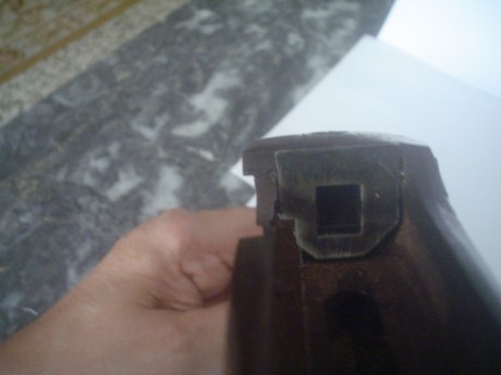 Hola compañer@s,acabo de adquirir esta,creo,maravillosa arma de fabricación nacional.Me gustaria que me 72
