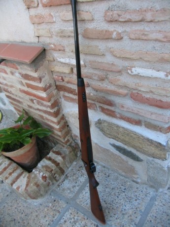 Amigos,

Sólo vendo el SB modelo A en 8x57IS.

Poco se puede decir de este legendario modelo, el primero 02