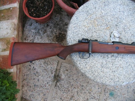 Amigos,

Sólo vendo el SB modelo A en 8x57IS.

Poco se puede decir de este legendario modelo, el primero 00