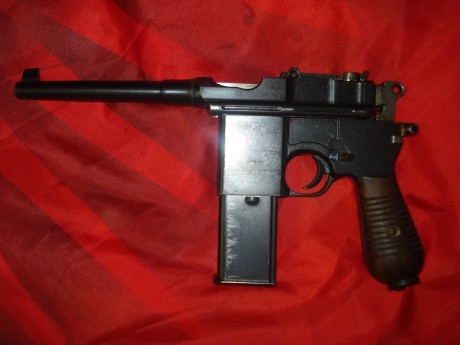 Hola,he abierto este hilo para que todos aquellos que tengais armas Españolas,podais lucirlas aqui con 131