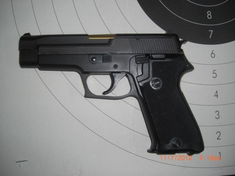 Vendo pistola Sig Sauer 220 / 9mm. 01