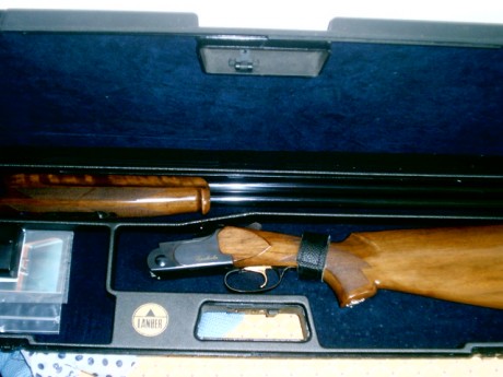  IMAG0026.JPG  Pues eso que vendo una escopeta Lamber modelo 2089, de tiro, va con cinco choques en vez 02