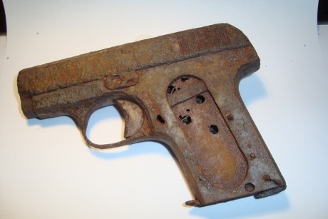 Hace unos días encontré por casualidad en una web extranjera un arma a la venta que hacía muchos años 30