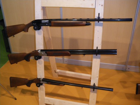 La verdad es que yo no se si podre ir aunque haria todo lo posible, pero podriamos organizar una kedada 02