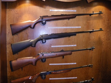 La verdad es que yo no se si podre ir aunque haria todo lo posible, pero podriamos organizar una kedada 51