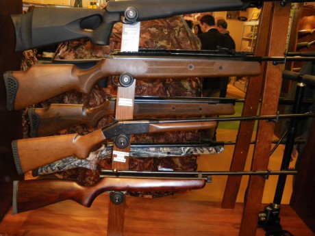 La verdad es que yo no se si podre ir aunque haria todo lo posible, pero podriamos organizar una kedada 61