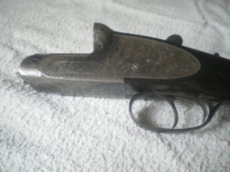 Vendo Escopeta Paralela Union Armera (Grulla) modelo 213 calibre 12, Expulsora, Gatillo Articulado, salida 20